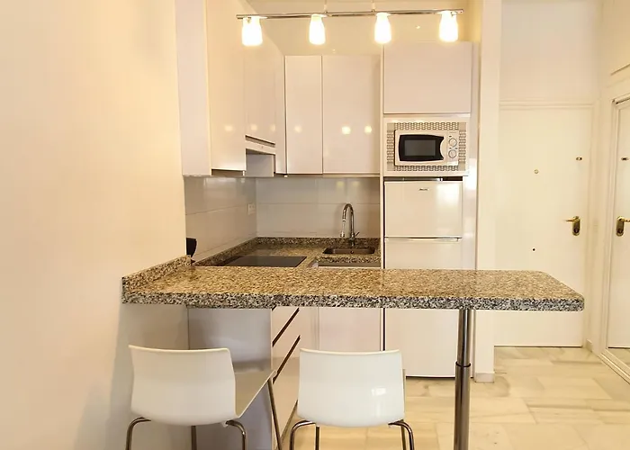 Skol 444. Fantastic Renovated 1 Bed In Skol Apartament *