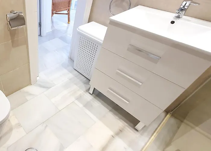 Skol 444. Fantastic Renovated 1 Bed In Skol Apartament